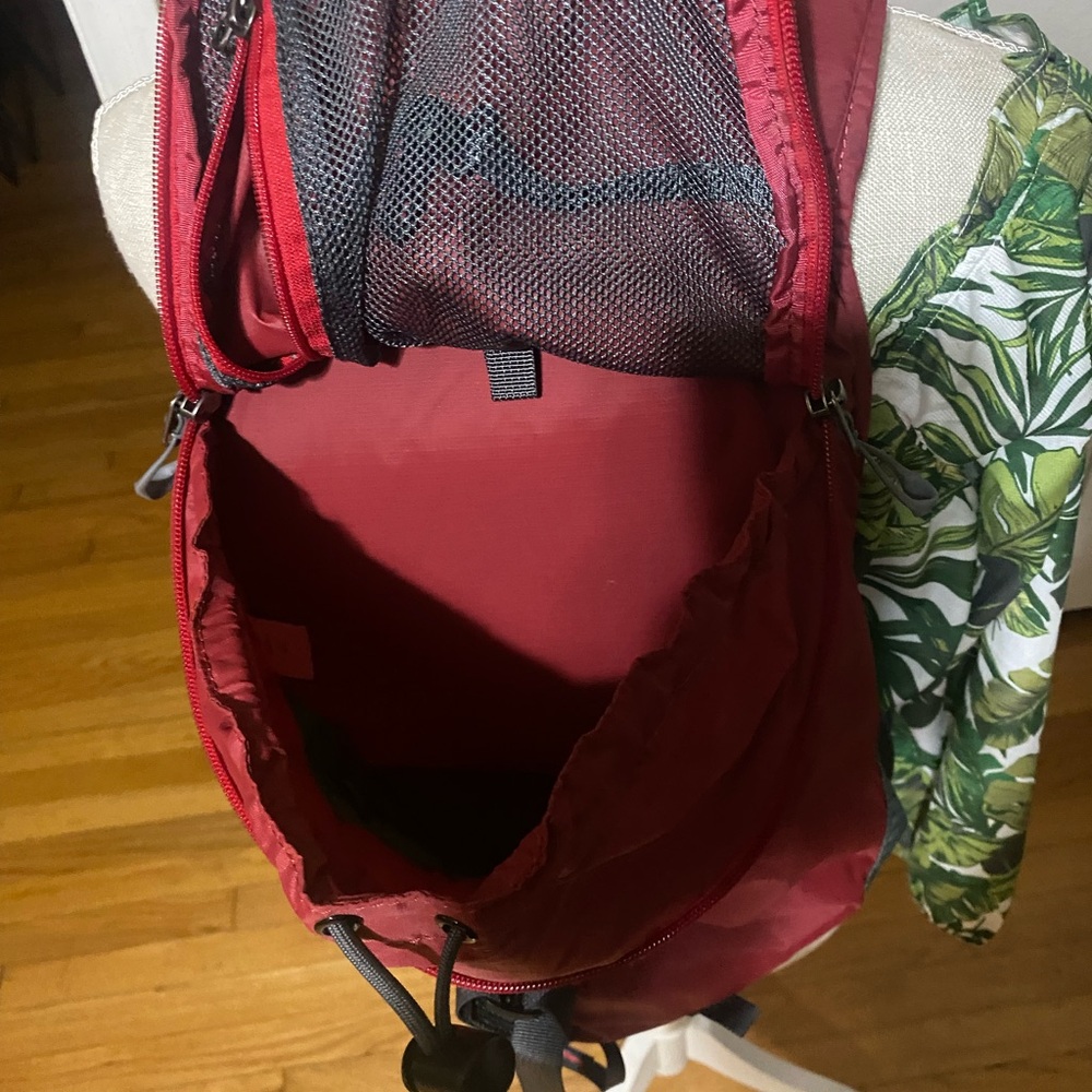 Outdoor Research Maroon Gear Bag - Picture 4 of 7